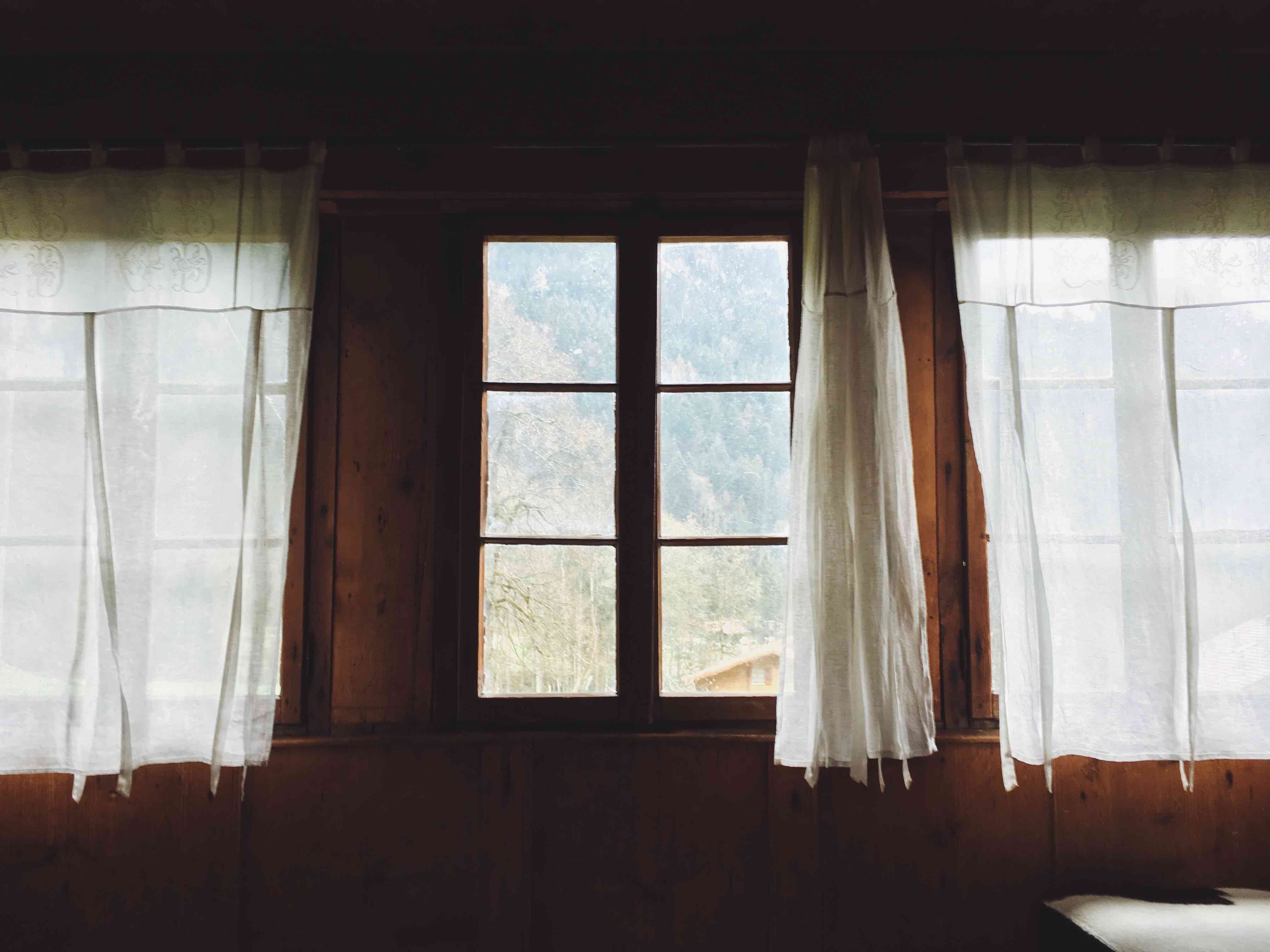 Why Window Locks are Key to Your Home Security - Five Star Locksmiths